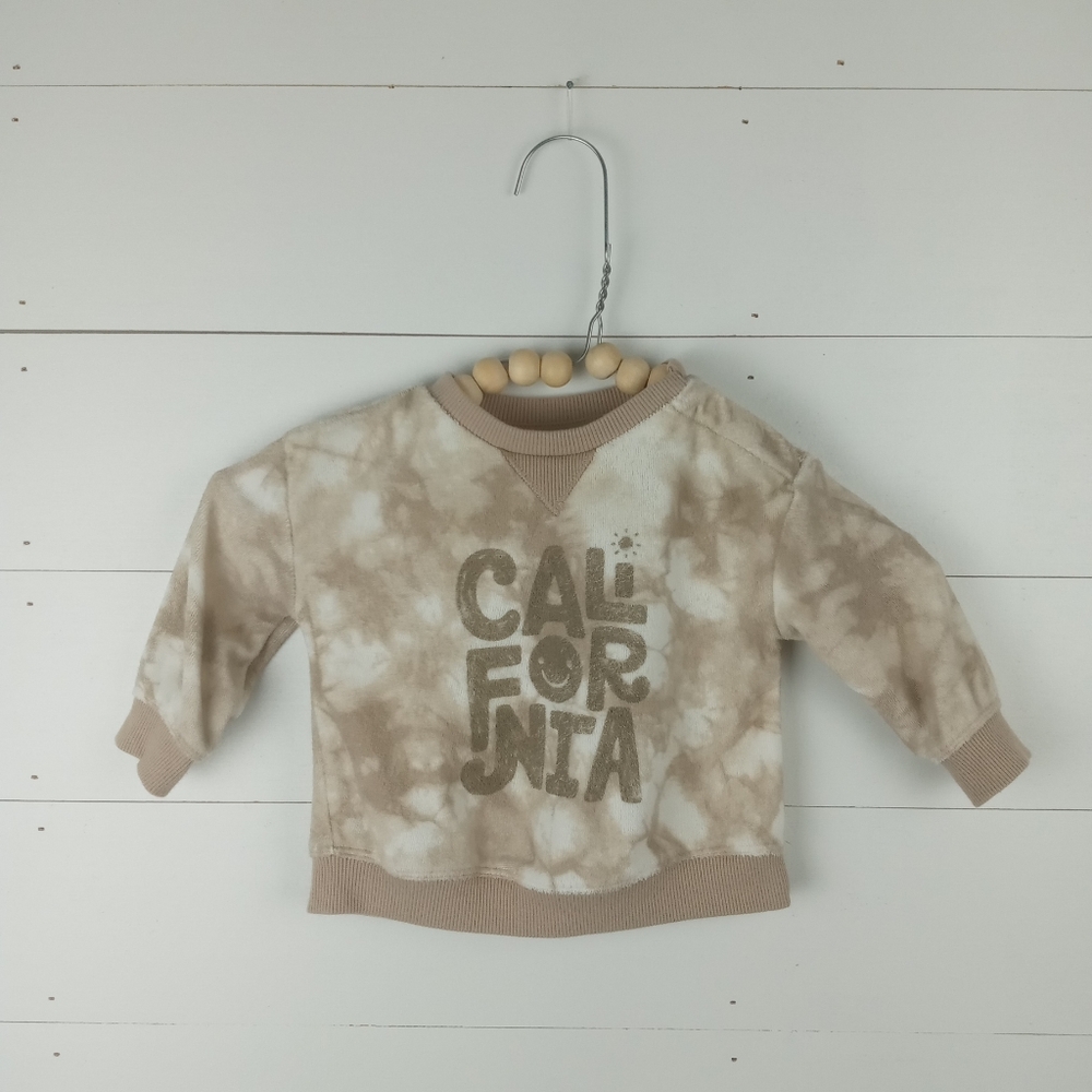 Little Co by Lauren Conrad girls size 0-3 mos taupe and white tie dye California